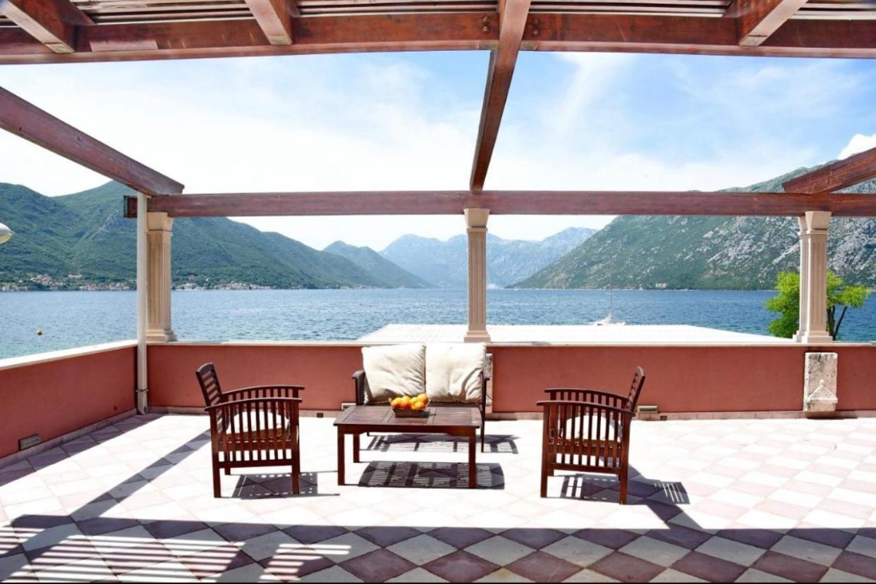 Apartments Barba Kotor Exterior photo