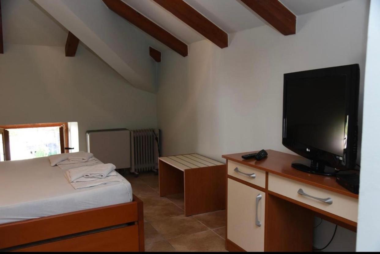 Apartments Barba Kotor Exterior photo